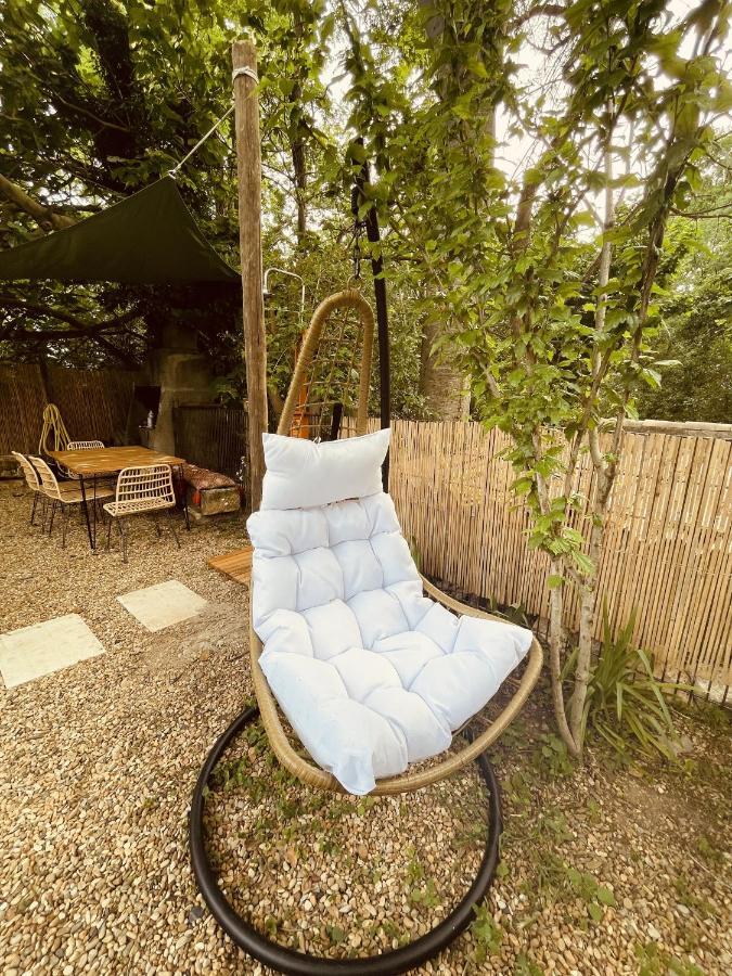 Maison Dans Les Arbres, Spa, Tennis, Parking ニーム エクステリア 写真